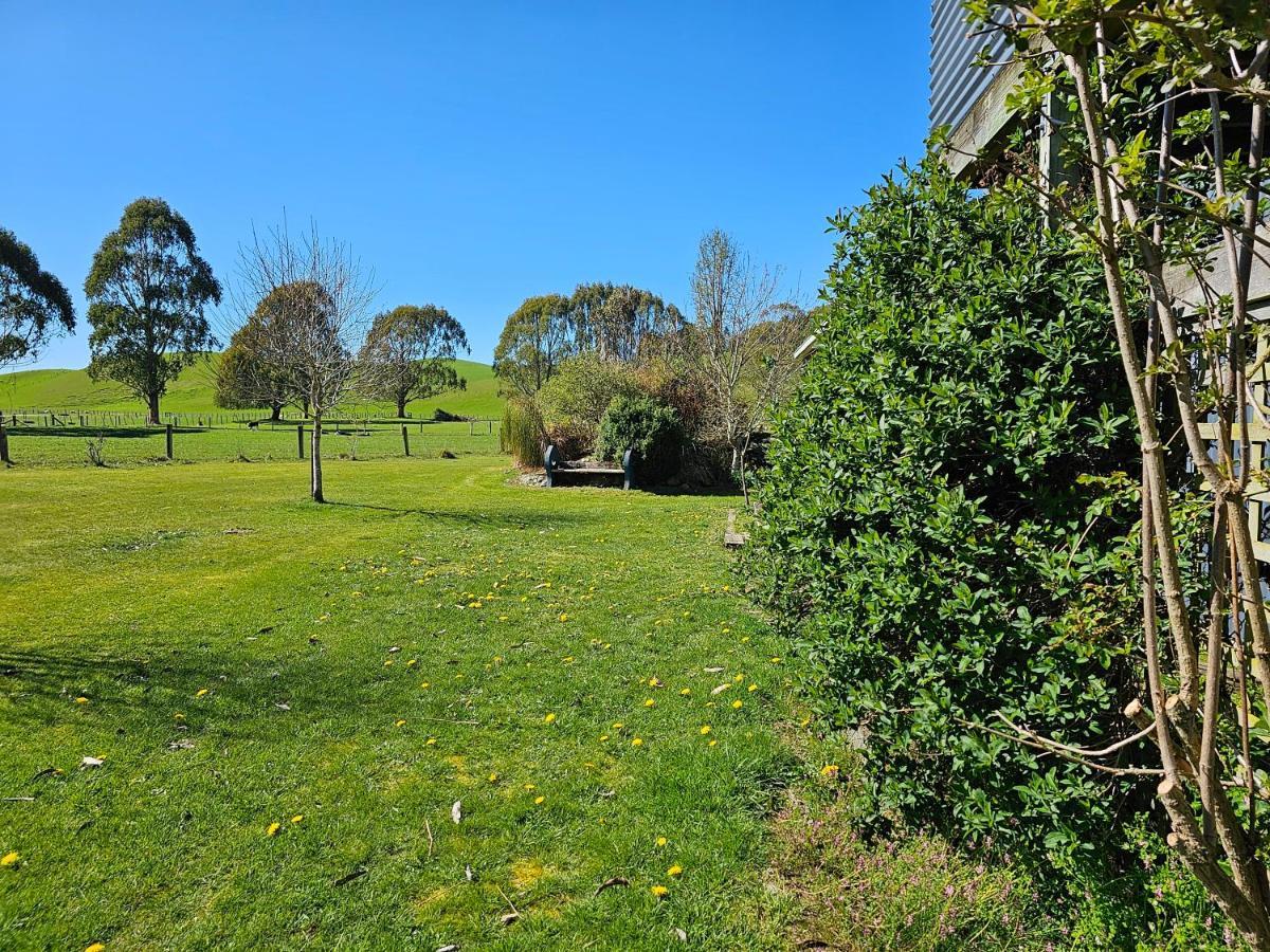 Te Anau Farm Cottage Eksteriør billede